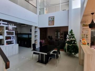 Rumah Mewah Royal Residence Wiyung Surabaya Barat dkt Citraland Graha