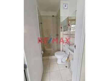 ¡Tu nuevo hogar te espera!

¿Buscas comodidad, amplitud y una excelente ubicación? Este increíble departamento de 3 dormitorios es perfecta para ti