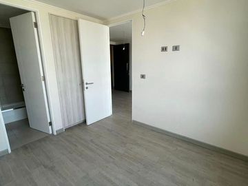 Departamento en Venta en Metro Lo Ovalle