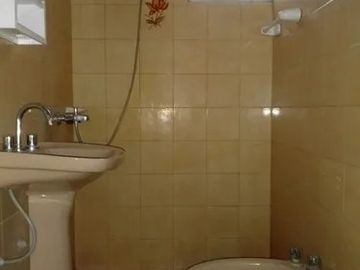 Casa con Departamento en venta en Mar del Tuyu