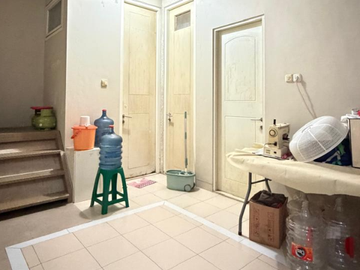 Rumah Pakuwon City Full Furnish  Long Beach Dkt San Antonio