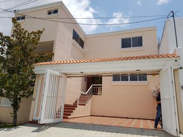 Casa en Venta para oficinas o Casa habitación, Cordillera Occidental