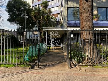 Local Comercial en venta en Providencia, para remodelar