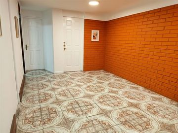 Casa en venta en avenida Gabriela para negocio Puente Alto