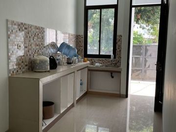 Rumah dijalan pam baru pejompongam jakartapusat