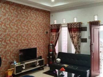 Dijual Runag 3 Lantai Taman Harapan Baru Medan Satria