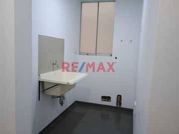 Estas buscando un moderno departamento, amplio y con cochera para tu familia ? 
Has encontrado el departamento que buscabas.

📍 Zona tranquila, Cal