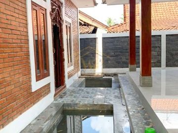 SPESIAL RUMAH JOGLO ESTETIK ALA SULTAN DI PRAMBANAN TANAH LUAS