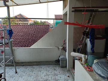 Rumah 2 Lantai Babatan Pratama *DN