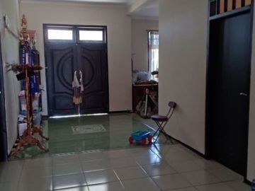 Rumah 2 Lantai Babatan Pratama *DN