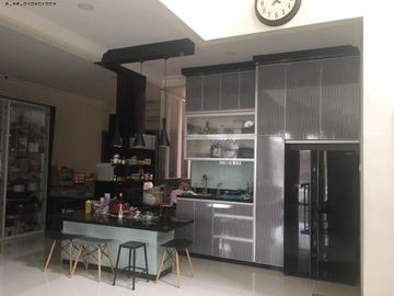 Rumah Long Beach - Pakuwon City Semi Furnish listrik 4400wt