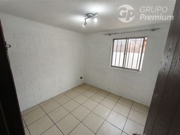 Casa en Renca con terreno de 140m