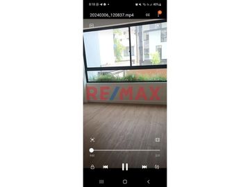 🌟 ¡Descubre la elegancia y comodidad en Miraflores! 🌟

Presentamos un exclusivo departamento duplex a estrenar, ubicado en la prestigiosa zona de Mi