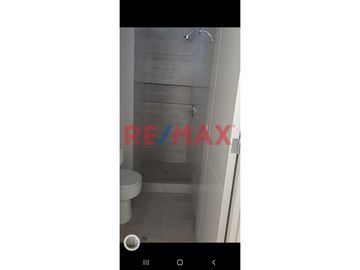 🌟 ¡Descubre la elegancia y comodidad en Miraflores! 🌟

Presentamos un exclusivo departamento duplex a estrenar, ubicado en la prestigiosa zona de Mi