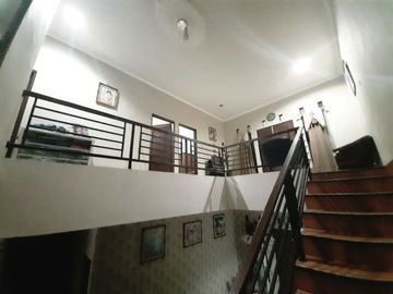 Rumah 2 lantai dekat Akademi angkatan udara yogyakarta