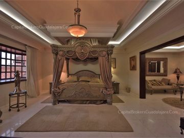 Residencia de lujo Santa anita Club de Gof Zona Sur