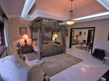 Residencia de lujo Santa anita Club de Gof Zona Sur