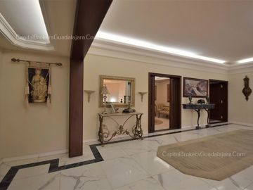 Residencia de lujo Santa anita Club de Gof Zona Sur