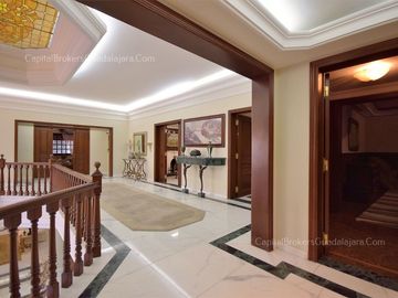 Residencia de lujo Santa anita Club de Gof Zona Sur