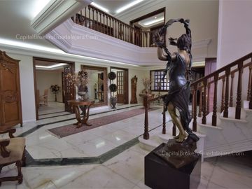 Residencia de lujo Santa anita Club de Gof Zona Sur