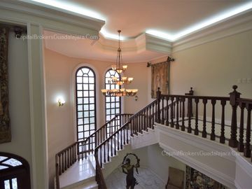 Residencia de lujo Santa anita Club de Gof Zona Sur