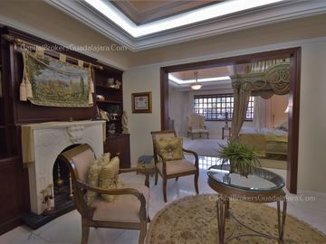 Residencia de lujo Santa anita Club de Gof Zona Sur