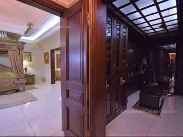 Residencia de lujo Santa anita Club de Gof Zona Sur