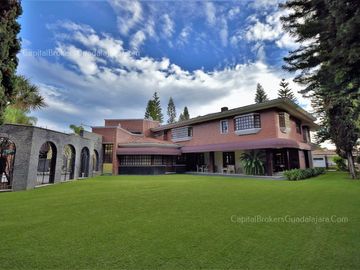 Residencia de lujo Santa anita Club de Gof Zona Sur