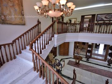 Residencia de lujo Santa anita Club de Gof Zona Sur