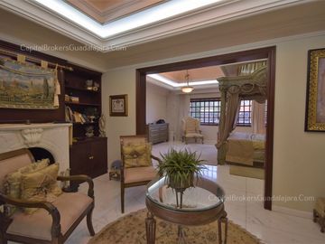 Residencia de lujo Santa anita Club de Gof Zona Sur