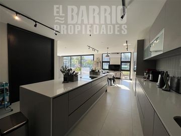 Casa en Venta en Las Brisas / Chicureo