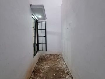 Rumah Baru 3 Lantai Dalam Cluster Dekat Mall Kalibata Pasar Minggu