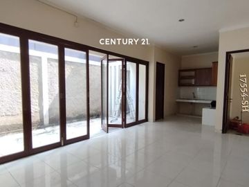 Disewakan Rumah Semi Furnished Di Discovery Bintaro
