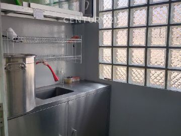 Ruko Gandeng 3 Dijual Cepat Bagus Terawat Lokasi Dijelambar.