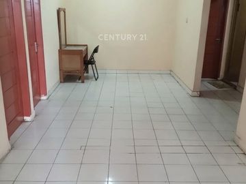 Disewakan Rumah Di Tytyan Kencana Kota Bekasi