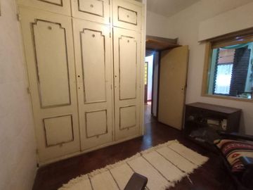 Venta P H  5 Amb. en 2 Ptas. en Ramos Mejía - Muy Buen Estado y Ubicación