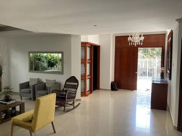 casa en arriendo/venta en la cumbre. Cod V10118