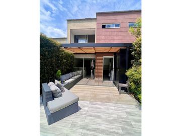 Casa en venta Luxury Navarra Bello