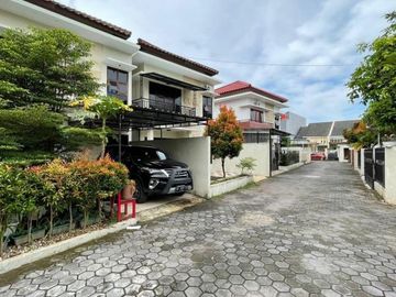 Rumah nyaman lingkungan perumahan dekat ke kampus Uii