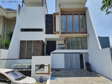 Rumah San Diego Pakuwon City, NEW MINIMALIS POOL, carport 2, garasi 1