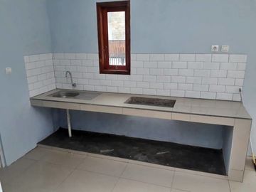 Rumah minimalis dan siap huni di arcamanik dekat antapani