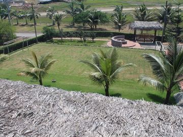 Se Vende Casa Cerca del Mar en Olón