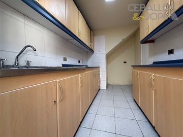Casa en venta de 5 dorm. en Villa Alemana