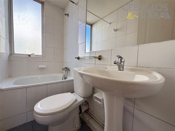 Casa en venta de 5 dorm. en Villa Alemana