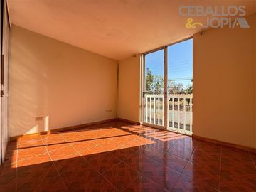 Casa en venta de 5 dorm. en Villa Alemana