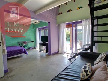 PUNTA CHICA - Casa con Gran Jardín y Pileta - 5Dor - A una cuadra Estación Marina Nueva - Tren de la Costa