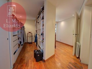 PUNTA CHICA - Casa con Gran Jardín y Pileta - 5Dor - A una cuadra Estación Marina Nueva - Tren de la Costa
