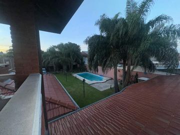 Casa en venta en Villa Bosch