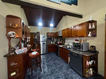 Casa en venta en Villa Bosch
