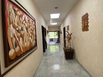 RESIDENCIA EN TEQUESQUITENCO CON EMBARCADERO
